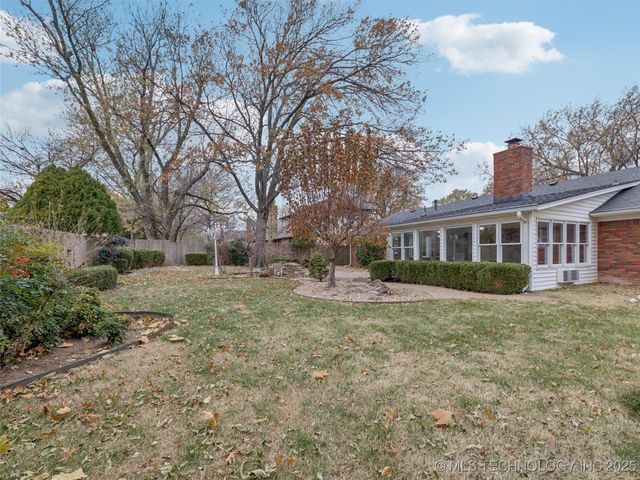 7432 E 68th Place, Tulsa, OK 74133