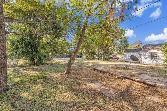 2524 Mcferrin Avenue, Waco, TX 76708