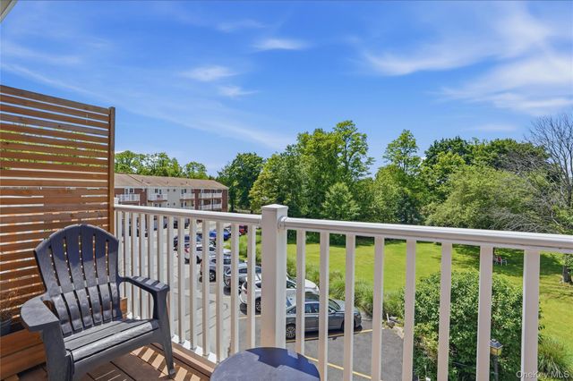 90 Osborne Hill Road B14, Wappingers Falls, NY 12590