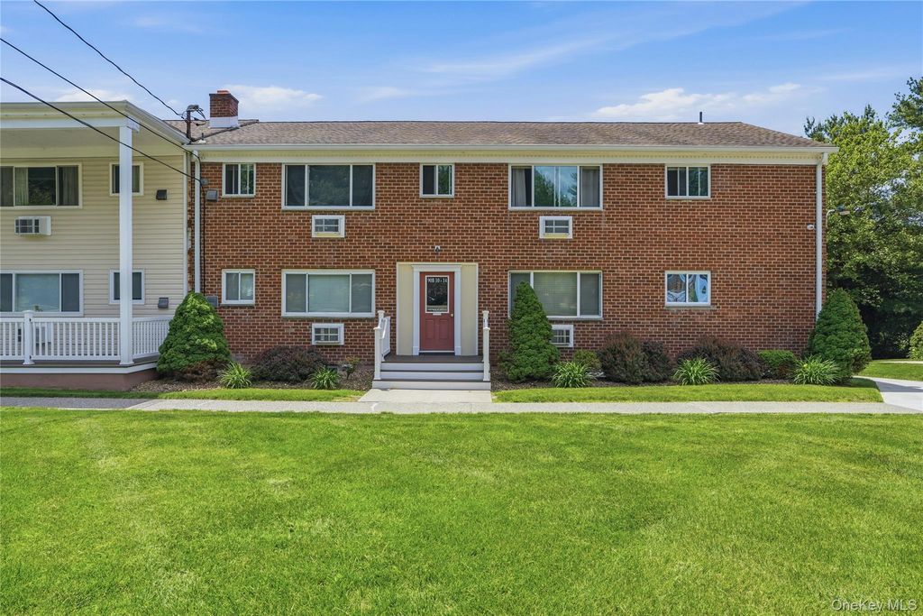 90 Osborne Hill Road B14, Wappingers Falls, NY 12590