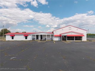 1204 N Highway 112, Pocola, OK 74902