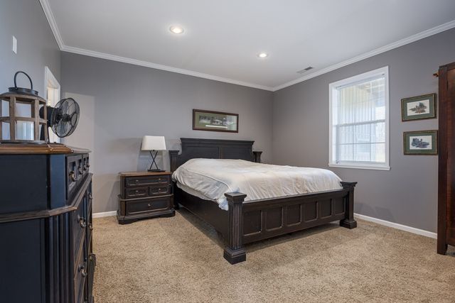 1690 Ramblewood Dr, Lewisburg, TN 37091