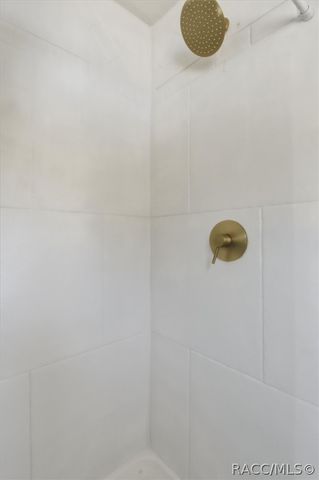 12142 Boondocks Drive, Brooksville, FL 34614