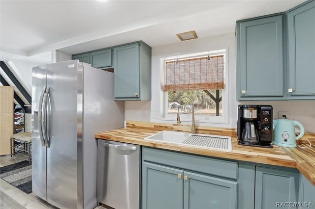 12142 Boondocks Drive, Brooksville, FL 34614