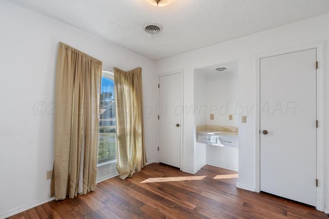 1027 SANTA FE Trail, Canyon, TX 79015