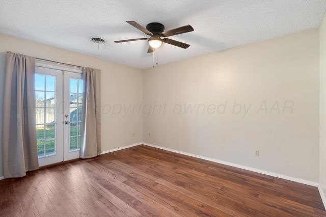 1027 SANTA FE Trail, Canyon, TX 79015