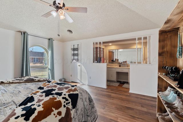 1027 SANTA FE Trail, Canyon, TX 79015