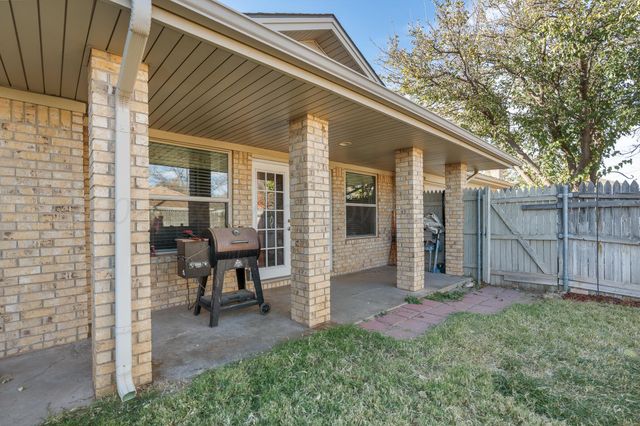 1027 SANTA FE Trail, Canyon, TX 79015