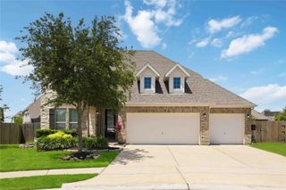 1835 Mountain Breeze Court, Dickinson, TX 77539
