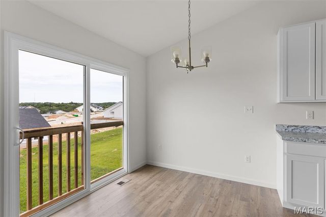 1565 Salerno Drive, St Louis, MO 63133