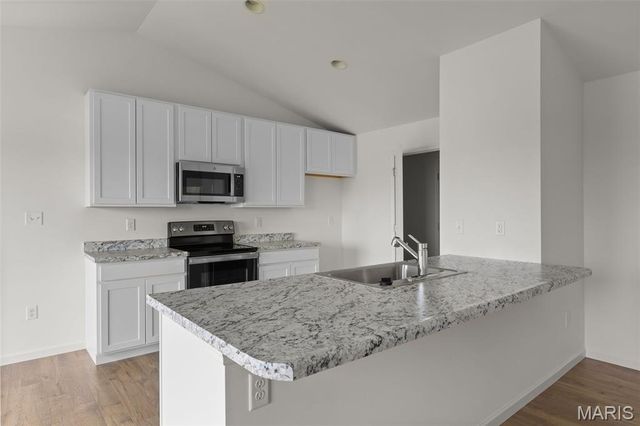 1565 Salerno Drive, St Louis, MO 63133