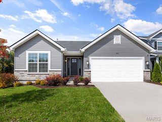 1565 Salerno Drive, St Louis, MO 63133