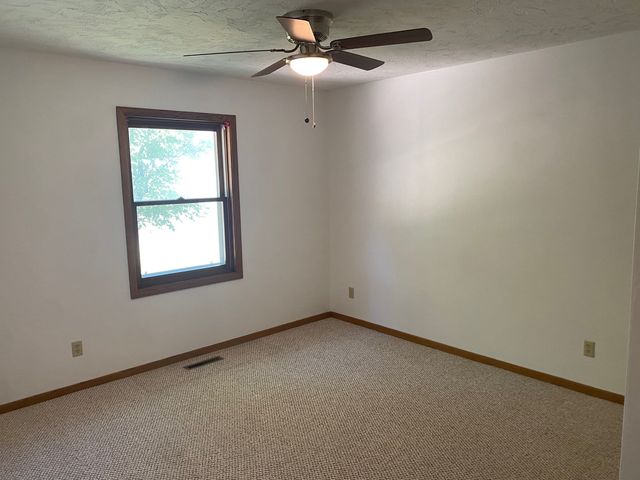 4730 Lockwood Court, Bettendorf, IA 52722