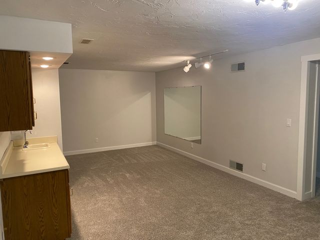 4730 Lockwood Court, Bettendorf, IA 52722