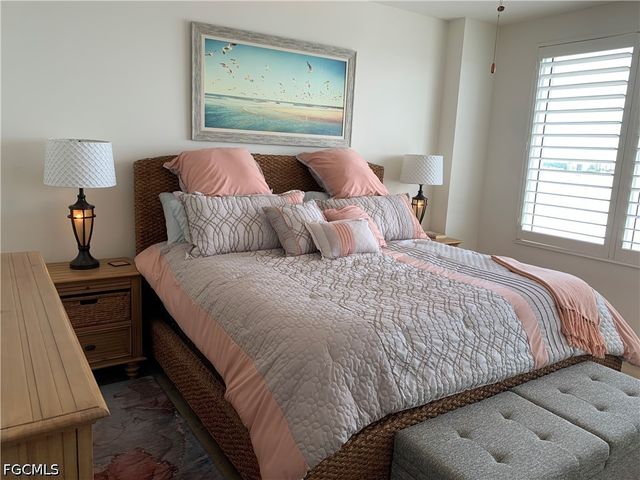 2090 W First ST 1208, Fort Myers, FL 33901