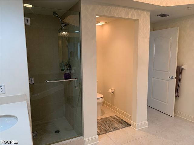 2090 W First ST 1208, Fort Myers, FL 33901