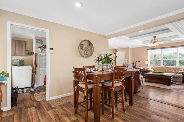 2114 Peach Orchard Rd, Culleoka, TN 38451