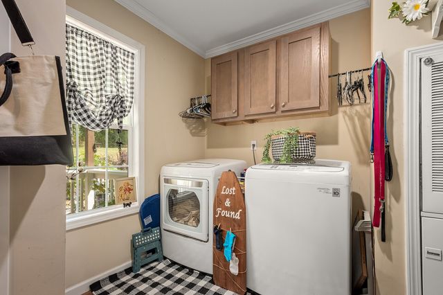 2114 Peach Orchard Rd, Culleoka, TN 38451
