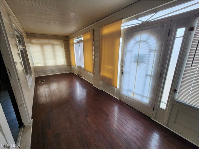 2301 Lyon Boulevard, Youngstown, OH 44514