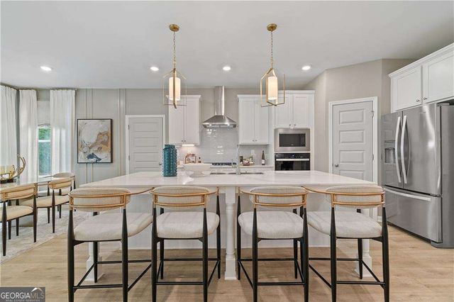 628 Continental Drive, Mcdonough, GA 30253