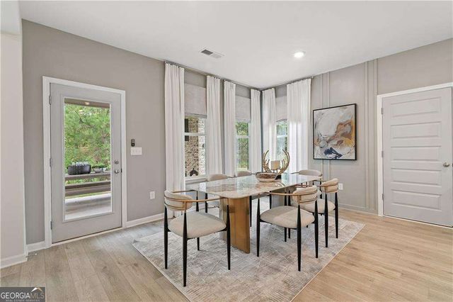 628 Continental Drive, Mcdonough, GA 30253