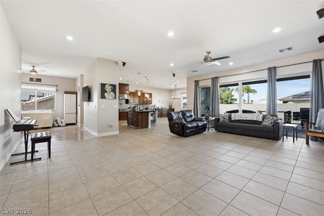 1560 Sundown Drive, Henderson, NV 89002