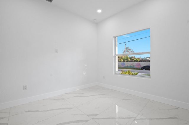 2407 NW 8 Street, Fort Lauderdale, FL 33311