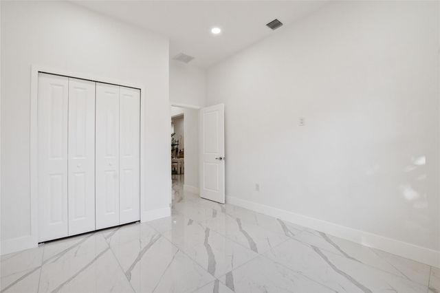 2407 NW 8 Street, Fort Lauderdale, FL 33311