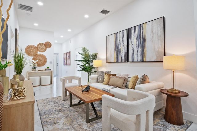 2407 NW 8 Street, Fort Lauderdale, FL 33311