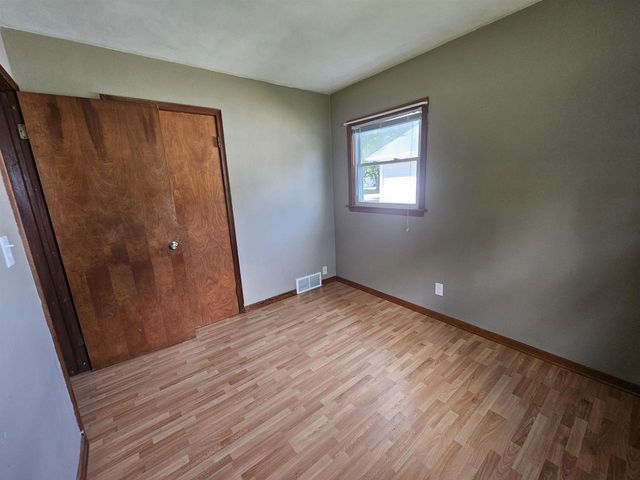 716 N Arch Street, Janesville, WI 53548