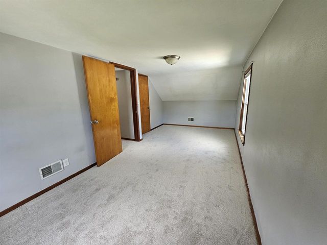 716 N Arch Street, Janesville, WI 53548