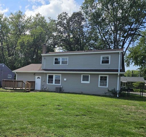 716 N Arch Street, Janesville, WI 53548