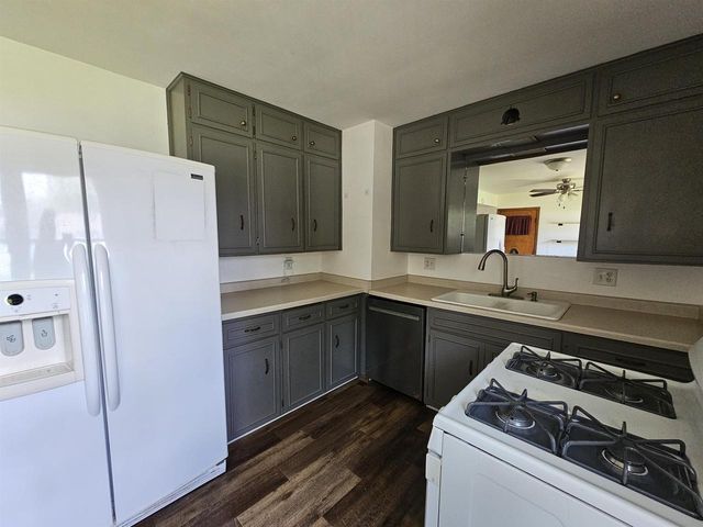 716 N Arch Street, Janesville, WI 53548