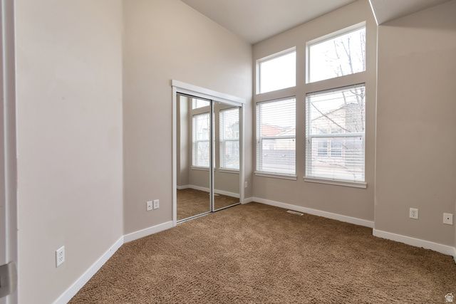 3766 W PERIWINKLE DR, South Jordan, UT 84095