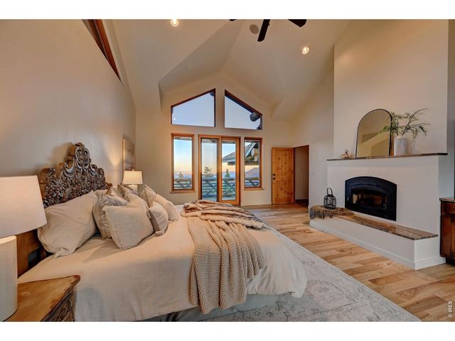 6553 Sunshine Canyon Dr, Boulder, CO 80302
