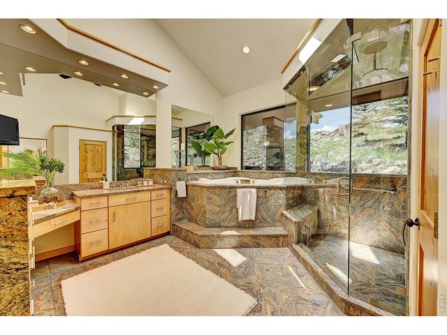6553 Sunshine Canyon Dr, Boulder, CO 80302