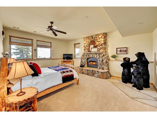 6553 Sunshine Canyon Dr, Boulder, CO 80302