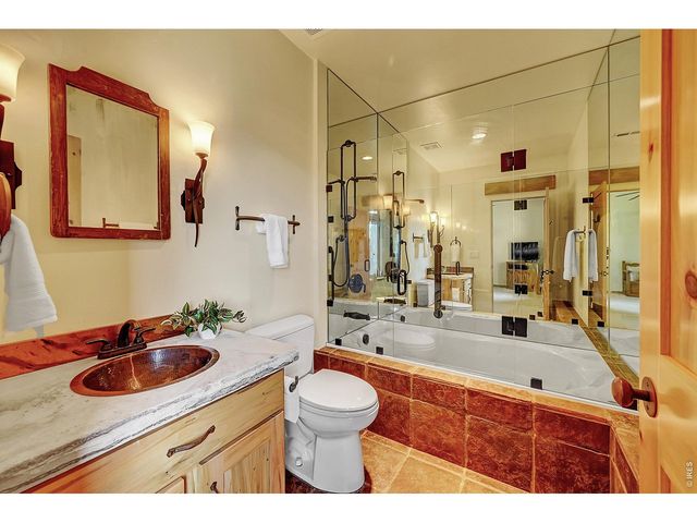 6553 Sunshine Canyon Dr, Boulder, CO 80302
