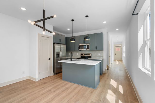 204A Alta Loma Rd, Madison, TN 37115