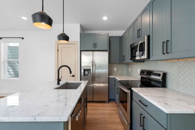 204A Alta Loma Rd, Madison, TN 37115