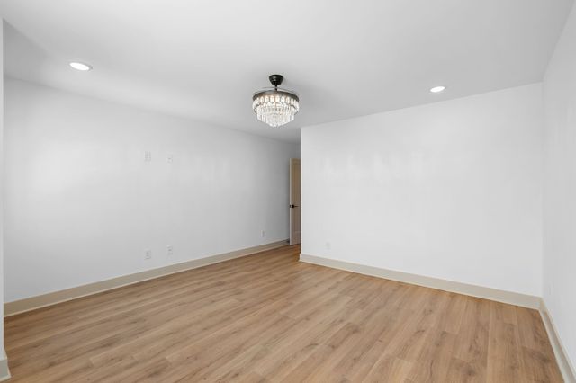 204A Alta Loma Rd, Madison, TN 37115