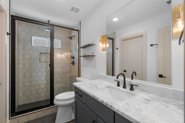 204A Alta Loma Rd, Madison, TN 37115