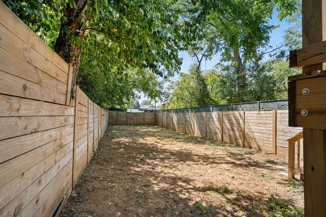 204A Alta Loma Rd, Madison, TN 37115
