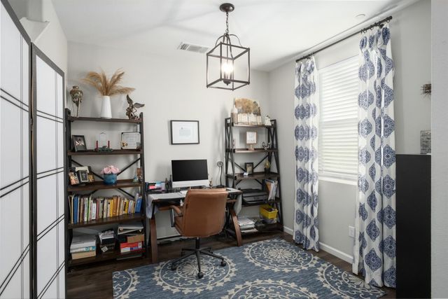 153 Drake Street, Madera, CA 93638