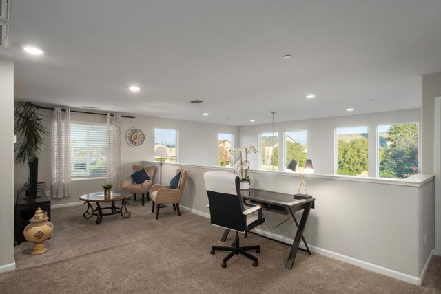 153 Drake Street, Madera, CA 93638