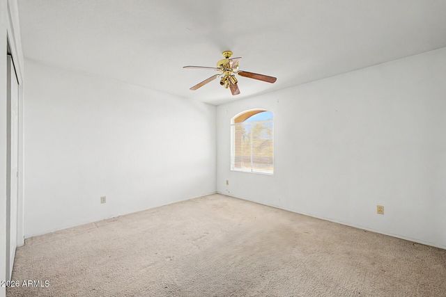 7581 W KERRY Lane, Glendale, AZ 85308