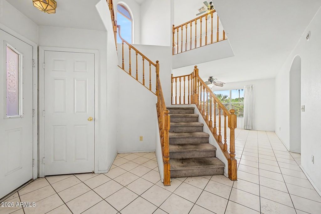 7581 W KERRY Lane, Glendale, AZ 85308 — photo 5