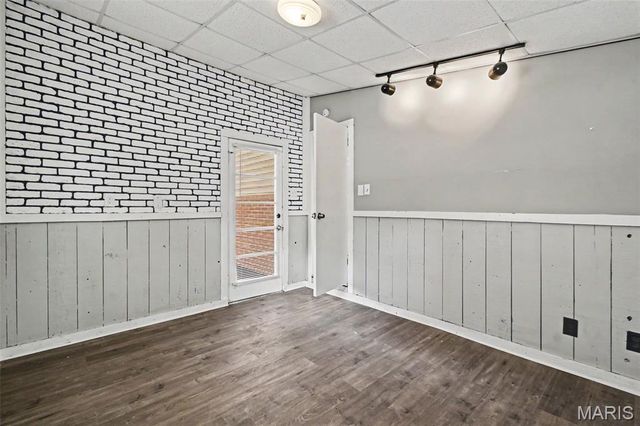 435 Saint Edward Lane, Florissant, MO 63033