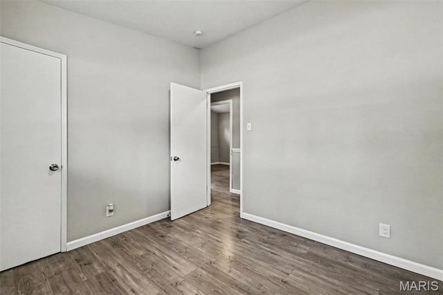 435 Saint Edward Lane, Florissant, MO 63033