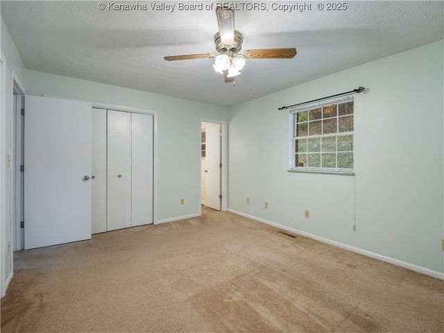 821 Wilderness Drive, Charleston, WV 25312